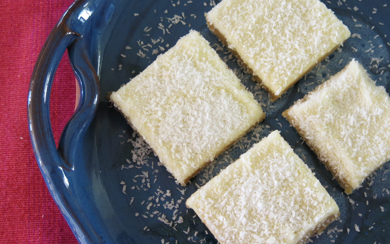 lemon coconut slice